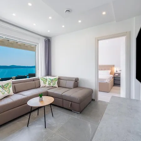 Vanna Villa *