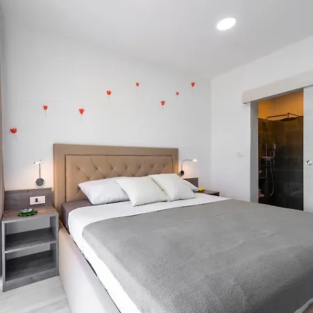 Vanna Villa *